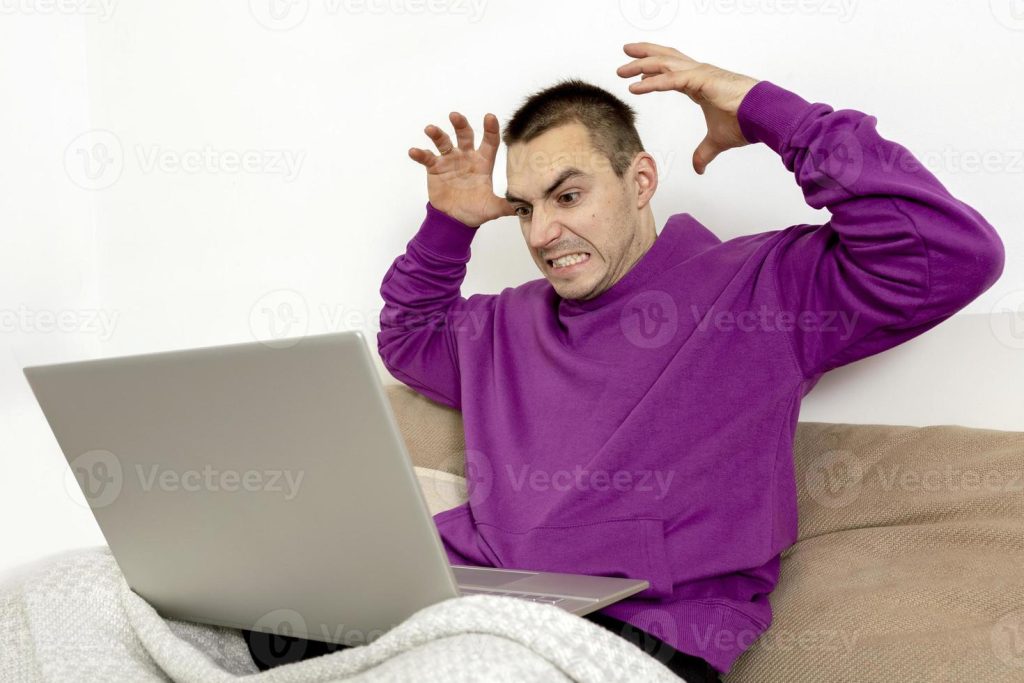 Homme énervé/ frustré