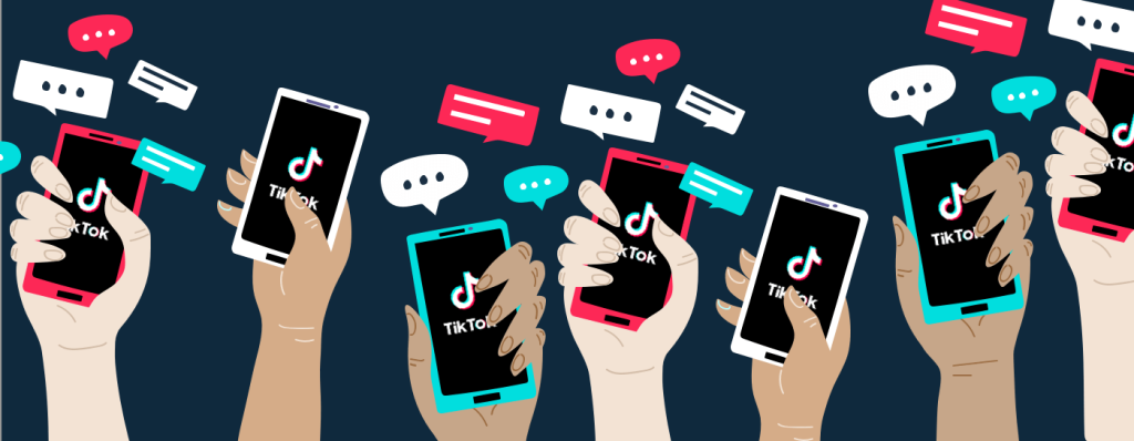 Plusieurs personnes qui tiennent leur téléphone portable avec l'application de Tiktok d'ouvert. Boite de commentaire et discussion qui flottent autour des téléphones.