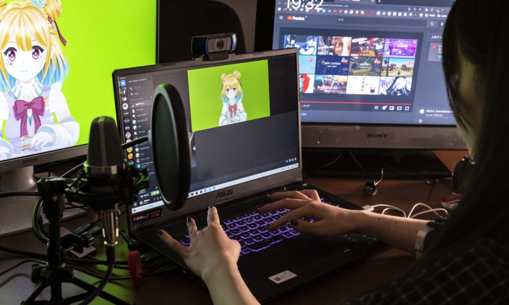 Behind the scenes of VTuber