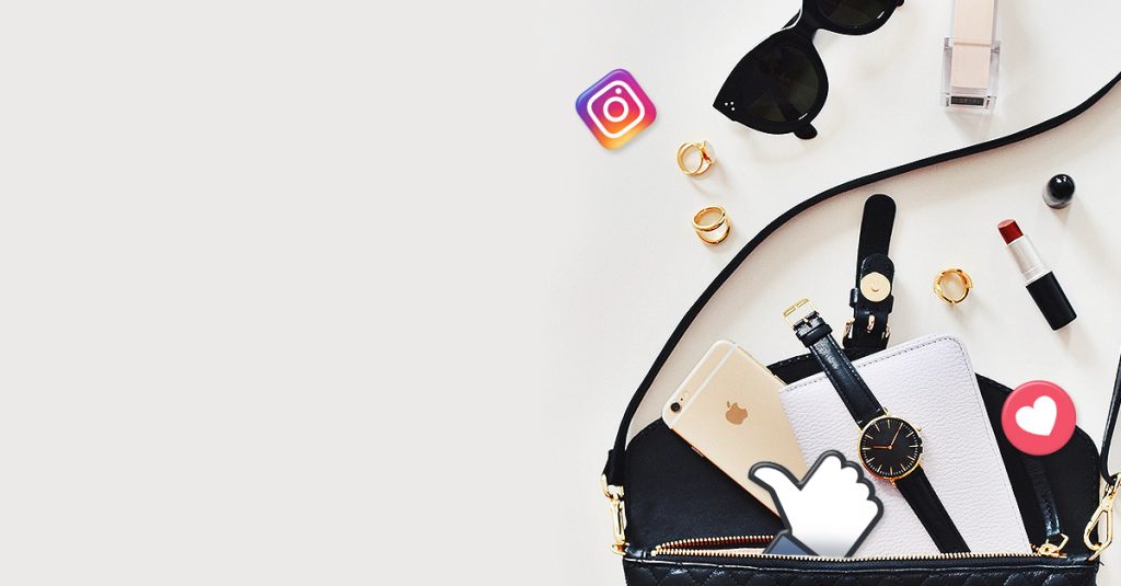 A picture showing how social media and fashion luxury coexist. 