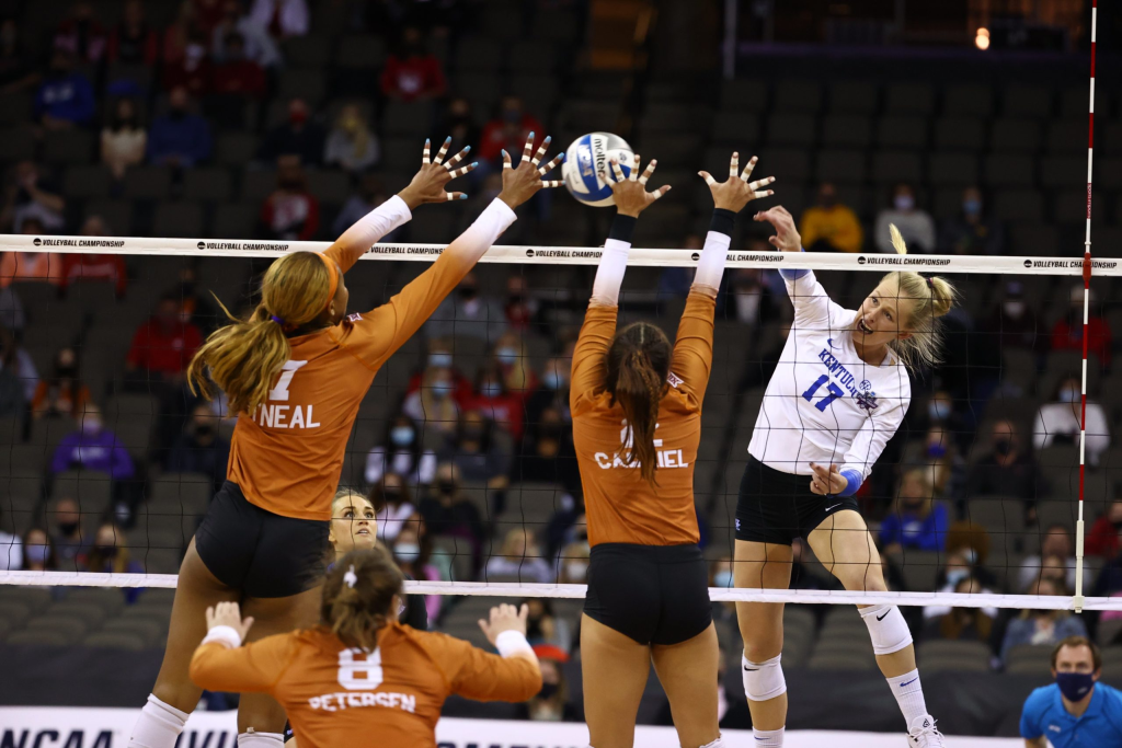 Texas vs Kentucky (Volleyball match)