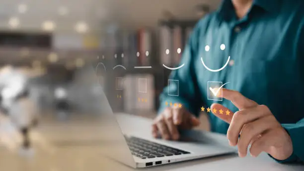 Évaluation de la satisfaction client et amélioration de l’expérience utilisateur