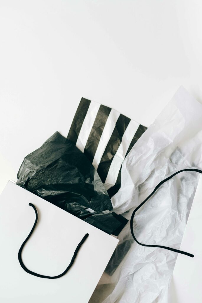 shopping bags, satisfied clients, sales